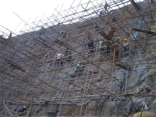 新和公路桩基检测